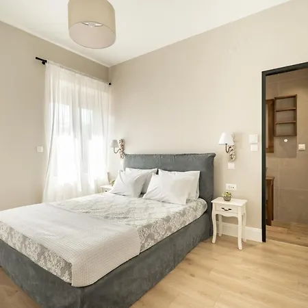 Amalthia Casa By 8essentially *