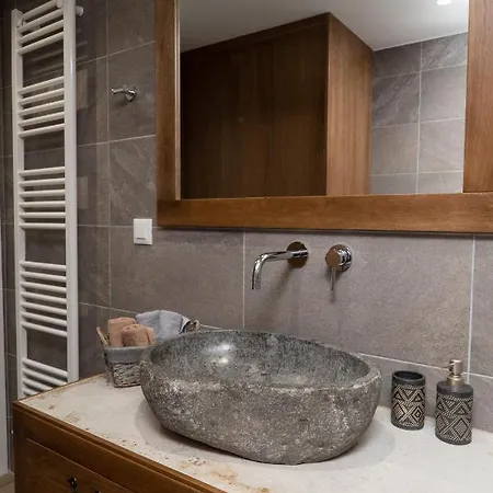 Amalthia Casa By 8essentially * La Canea