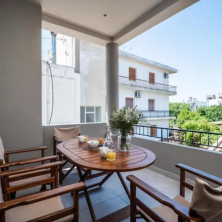 Semesterbostad Amalthia Casa By 8essentially