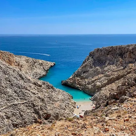 Semesterbostad Amalthia Casa By 8essentially