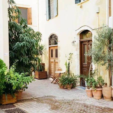 Amalthia Casa By 8essentially خانيا