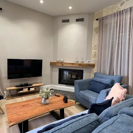 Amalthia Casa By 8essentially خانيا